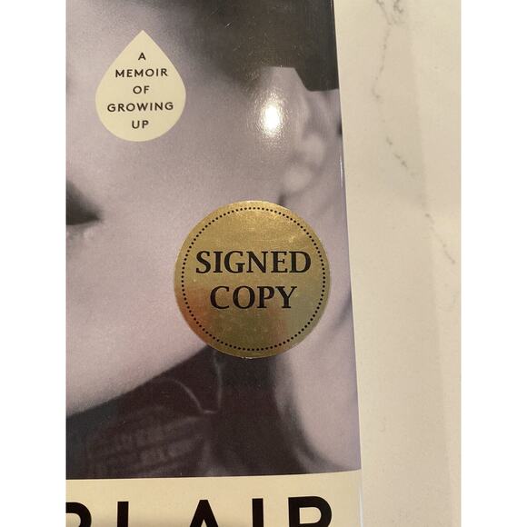 Autographed Selma Blair SIGNED Book Mean Baby: A Memoir of Growing Up Autograph - Picture 2 of 7